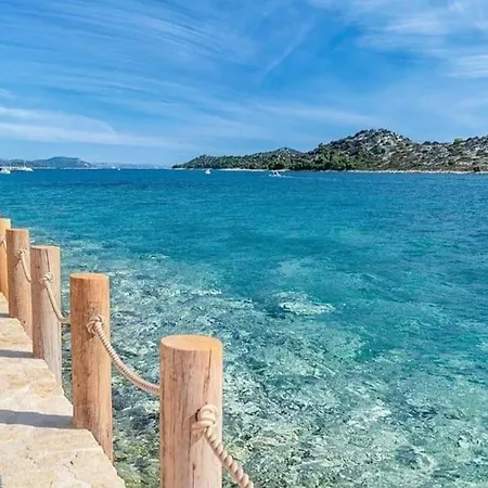 Lucana Tribunj (Sibenik-Knin)