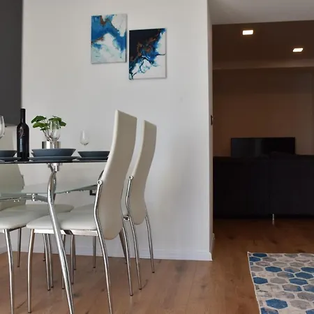 Lucana Apartman *